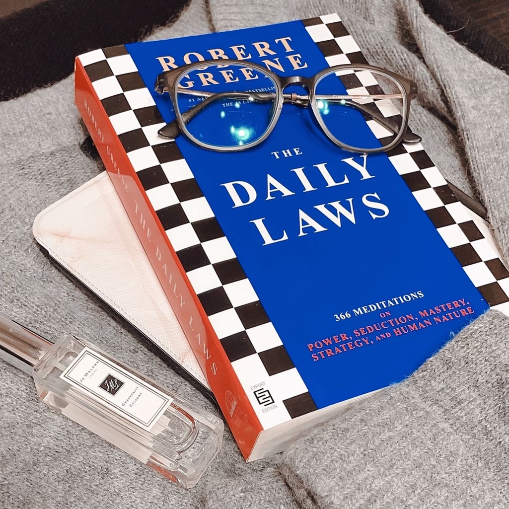 【閱讀書單】每日法則 The Daily Laws：在 2022 迎接更好的自己